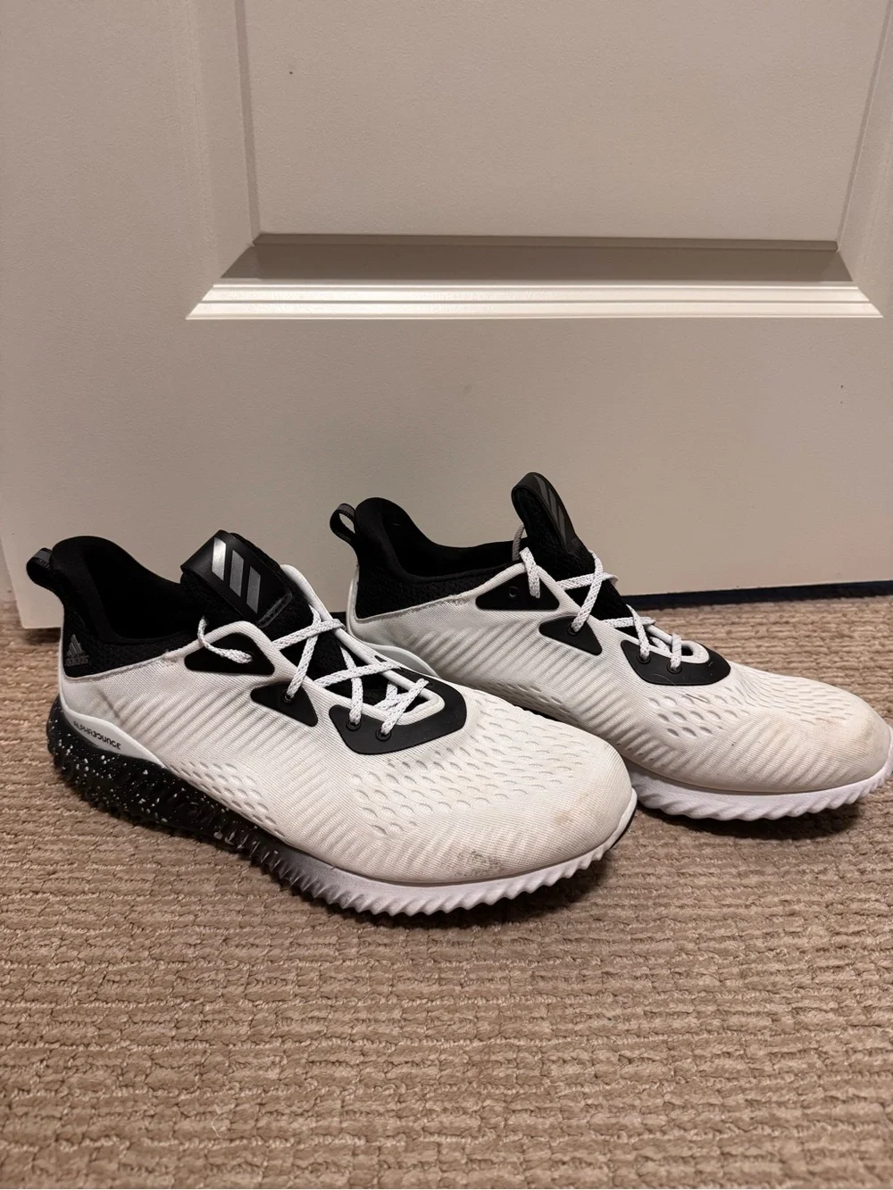 adidas White and Black Speckled-sole Running Shoe men’s size 12